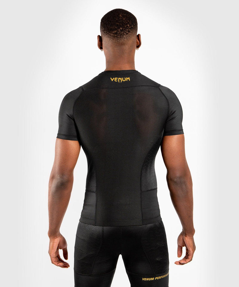 Venum G-Fit Rashguard - Manga corta - Negro/Oro Foto 2