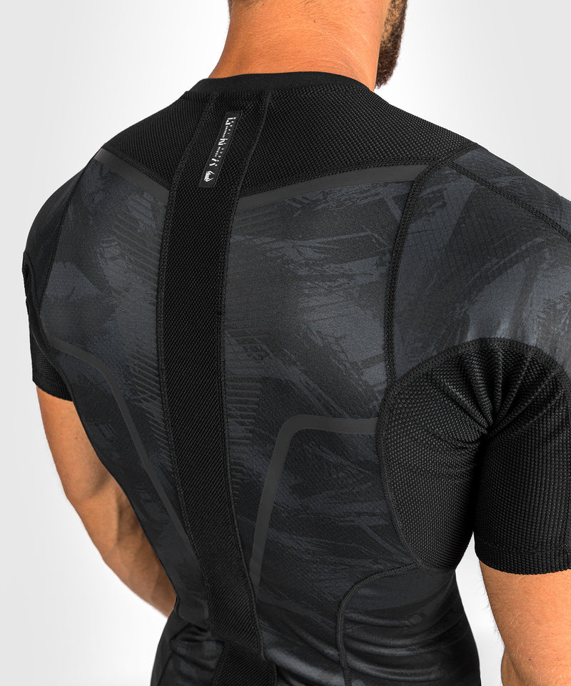 Rashguard Venum Electron 3.0 - Mangas Cortas - Negro