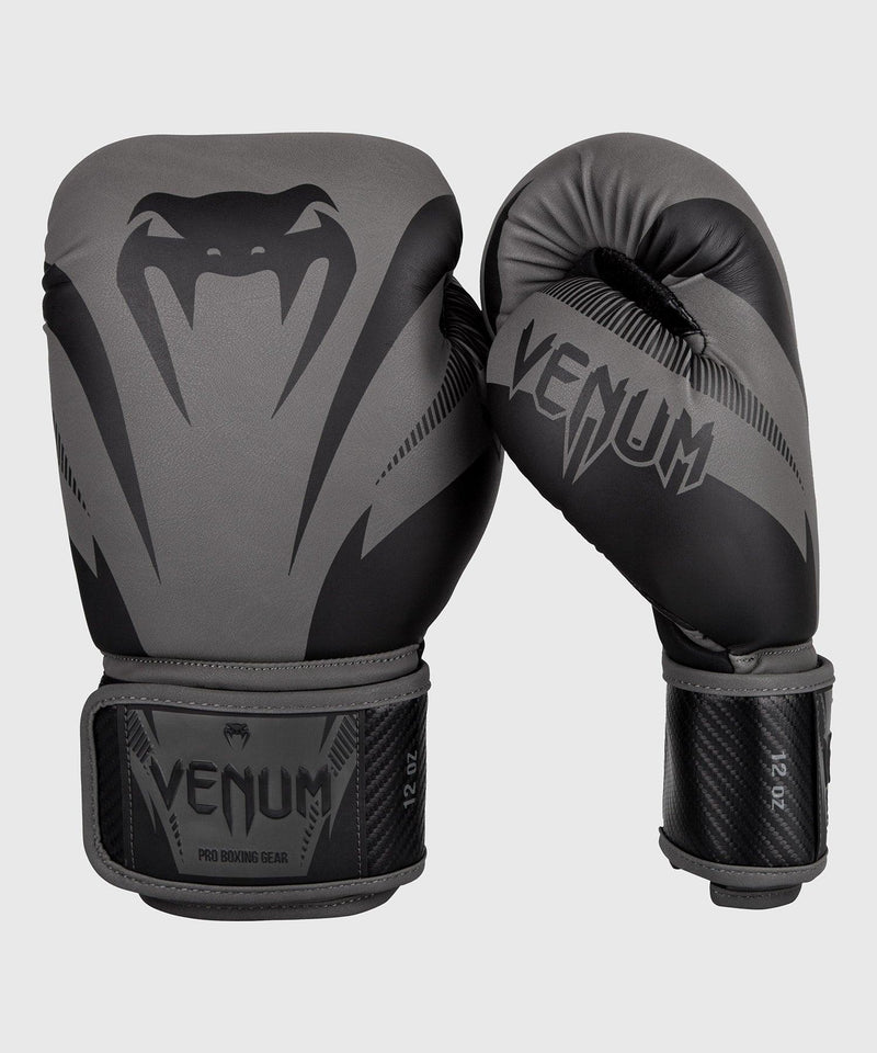 Guantes de Boxeo Venum Impact - Gris/Negro Foto 1