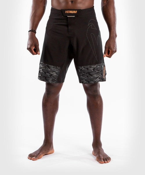 Fightshorts Venum LIGHT 4.0 - Negro/Bronce - 1