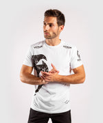 Camiseta Venum Giant - Blanco