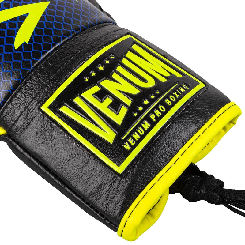 Guantes de boxeo profesional Venum Hammer Edici??n Loma - Con cordones - Azul/Amarillo Foto 3