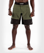 Fightshorts Venum LIGHT 4.0 - Caqui/Plata - 1