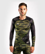 Venum Contender 5.0 Rashguard â€? Manga larga - Camo kaki Foto 1