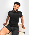 Camiseta Venum Okinawa 3.0 - Negro/Rojo