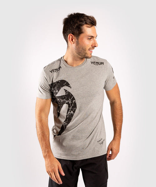 Camiseta Venum Giant - Gris/Negro Foto 1