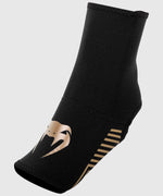 Pilates calcetines Venum Kontact Evo - Negro/Oro Foto 1