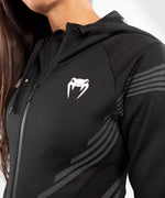 Sudadera Para Mujer UFC Venum Authentic Fight Night Walkout - Negro Foto 5