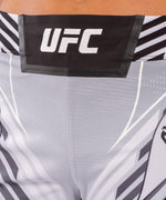 Pantal??n De Mma Para Mujer UFC Venum Authentic Fight Night â€? Modelo Corto - Blanco Foto 5
