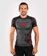 Venum Contender 5.0 Rashguard â€? Manga corta - Negro/Rojo Foto 1