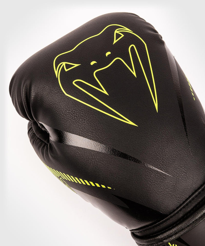 Guantes de Boxeo Venum Impact - Negro/Amarillo Fluo Foto 4