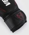 Guantes de Boxeo Venum Okinawa 3.0 - Negro/Rojo