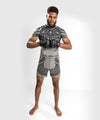 Pantalones cortos de combate Venum Nakahi - Gris