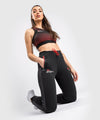 Pantalones de Chándal Venum UFC Performance Institute - Para mujer - Negro/Rojo