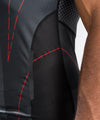 Rashguard Venum Okinawa 3.0 - Manga corta - Negro/Rojo