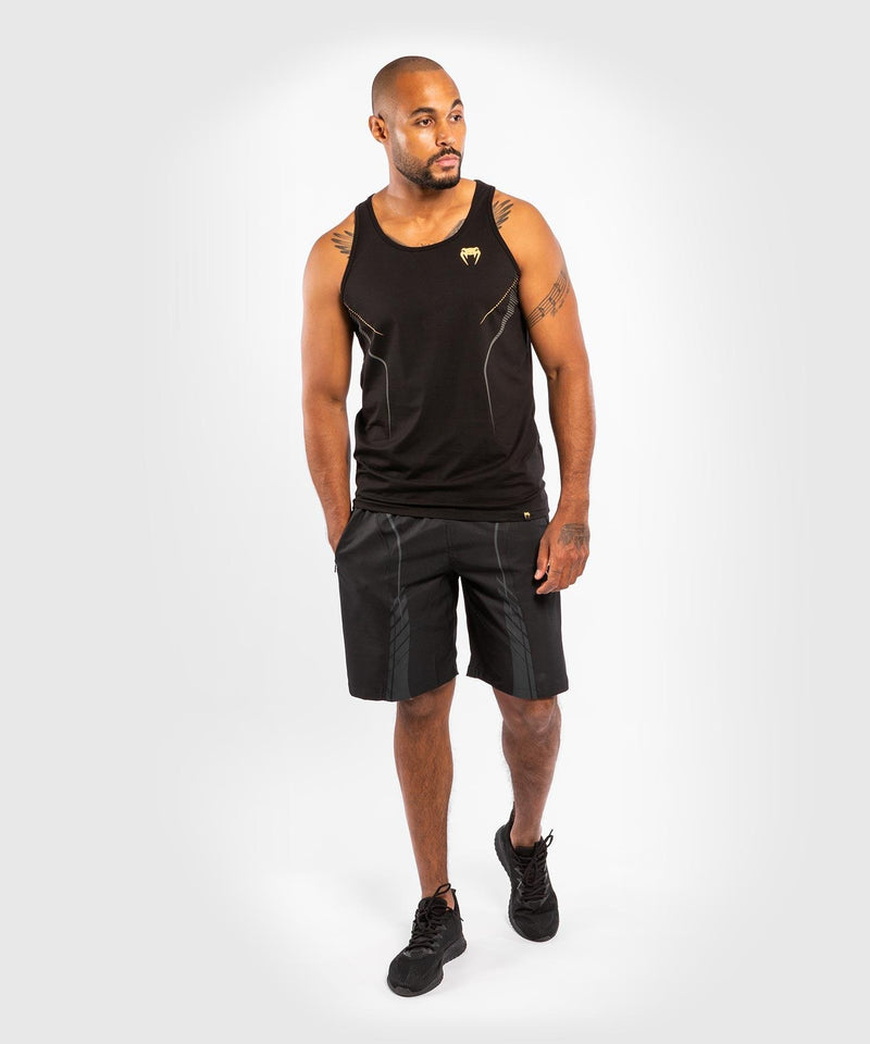 Shorts deportivos Venum Athletics - Negro/Dorado