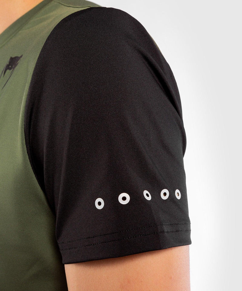 Camiseta Dry-Tech Venum Classic Evo - Caqui/Plata - 6