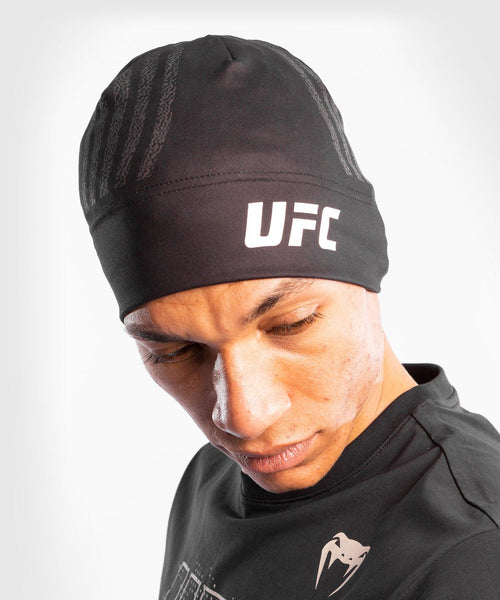 Gorro Unisex UFC Venum Authentic Fight Night Walkout - Negro Foto 1