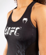 Camiseta T?©cnica Sin Mangas Para Mujer UFC Venum Authentic Fight Week Performance - Negro Foto 4