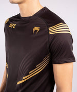 Camiseta T?©cnica Para Hombre UFC Venum Pro Line - Campe??n Foto 5
