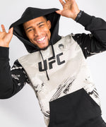 Sudadera con capucha UFC Venum Authentic Fight Week 2.0 - Arena/Negro