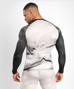 Camiseta de compresión UFC Venum Authentic Fight Week 2.0 - Manga larga - Arena/Negro