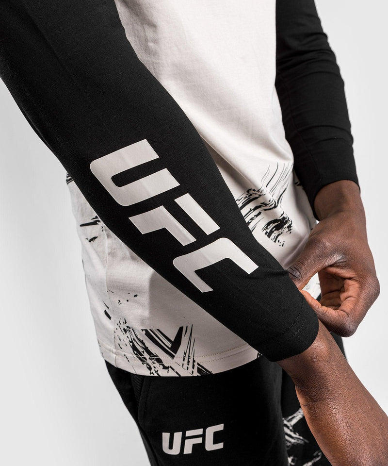 UFC Venum Authentic Fight Week 2.0 T-Shirt - Long Sleeves - Sand/Black
