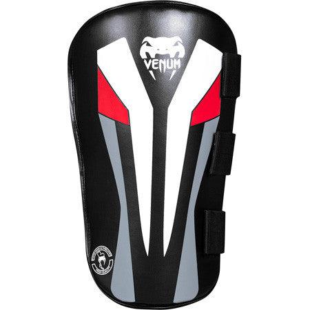 Protector de piernas Venum Elite - Par - Negro/Hielo/Rojo Foto 1