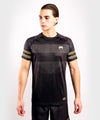 Camiseta Venum Club 182 Dry Tech - Negro/Oro Foto 1