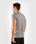 Camiseta Venum Classic â€? Gris Ceniza Foto 3