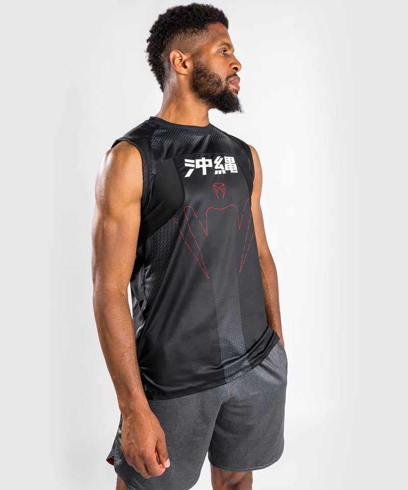 Camiseta sin mangas Venum Okinawa 3.0 Dry Tech - Negro/Rojo